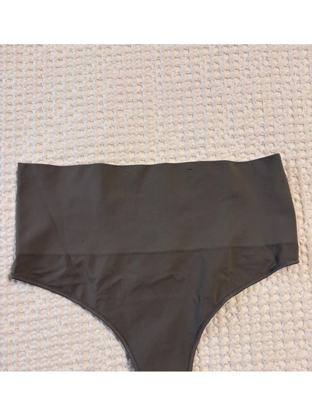 SPANX ecocare Seamless Shaping Thong